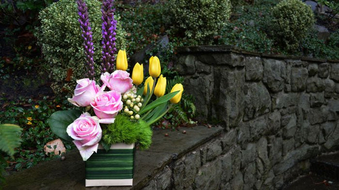 Tan FlowerBox Cube Design
