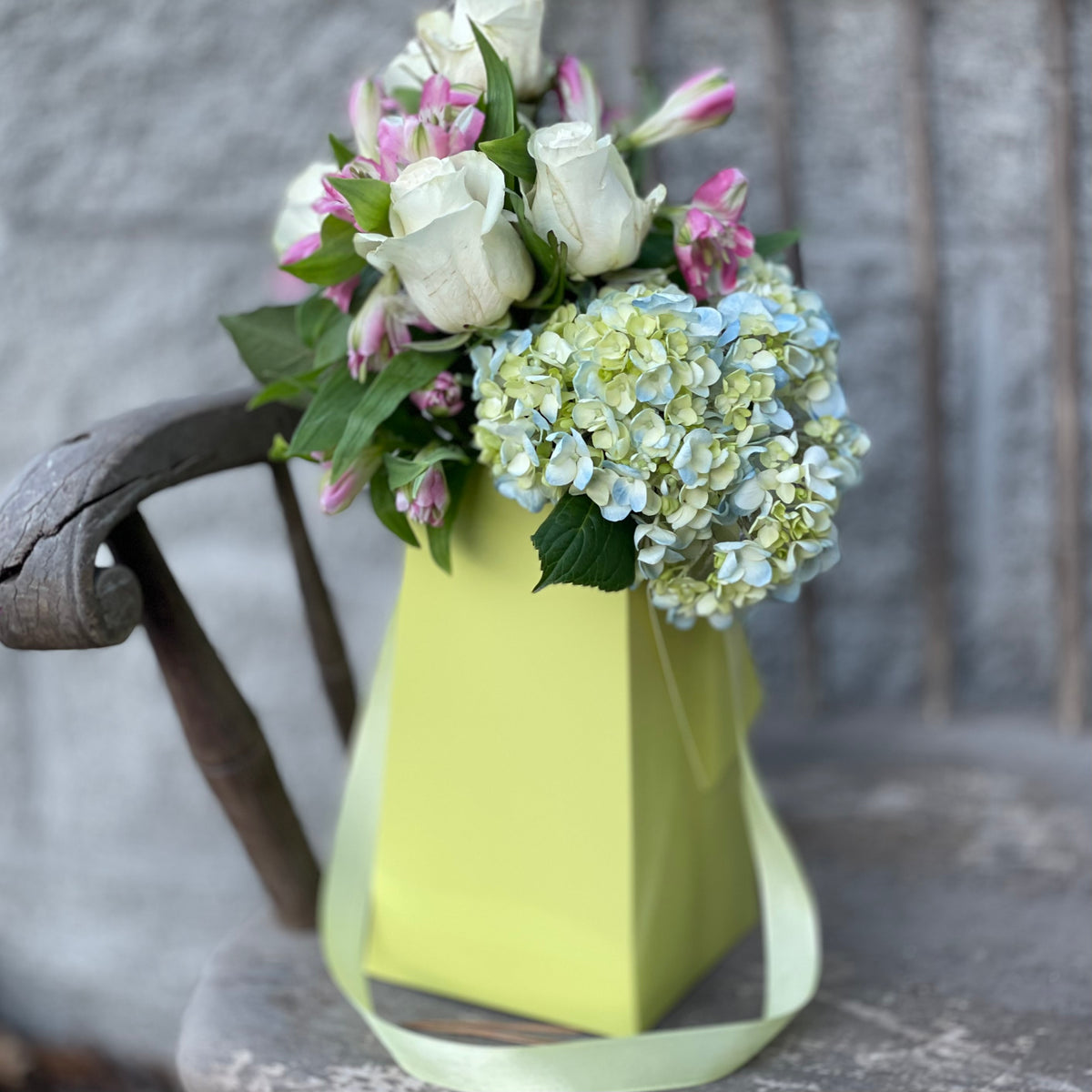 Moss Green FlowerBox Waterproof Paper Vase