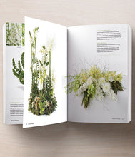 Load image into Gallery viewer, Floral Tributes - FlowerBox
