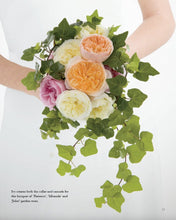 Load image into Gallery viewer, Wedding Flowers: Ideas &amp; Inspiration by Florists’ Review - FlowerBox
